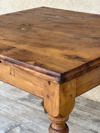 Mesa antigua francesa