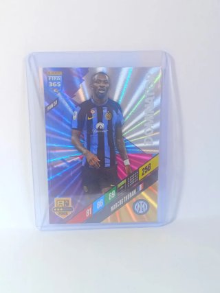Cromo FIFA 365 Dominator