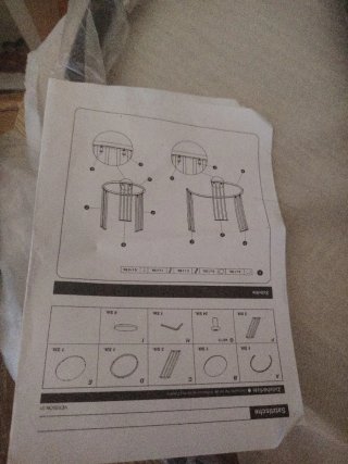 Tavoli ausiliari in metallo e legno