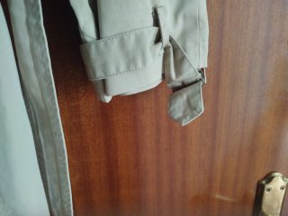 Gabardina corta beige