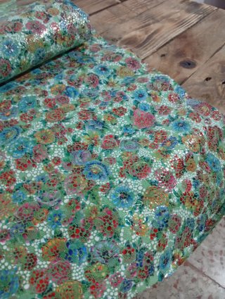 Piel de cabra con estampado floral