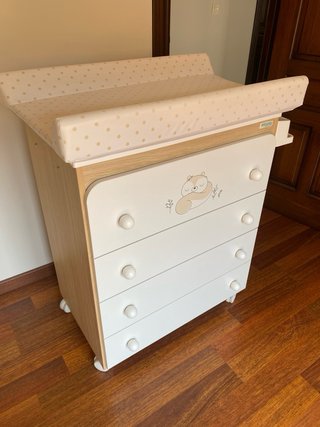 Cambiador bañera mueble Micuna bebé
