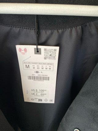 Cazadora Zara Negra Talla M