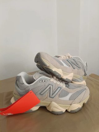 New Balance 9060 Beige/Grigio