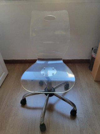Silla de oficina acrílico transparente