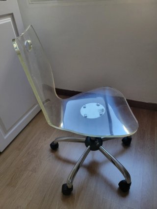 Silla de oficina acrílico transparente