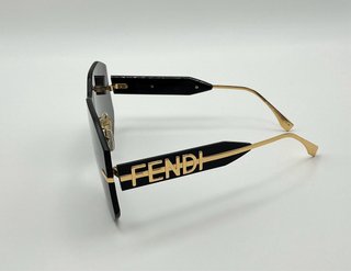 Gafas de Sol Fendi Ref: 2187 Oro/Gris