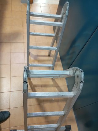Escalera Bricobi Multiusos Plegable 150kg.