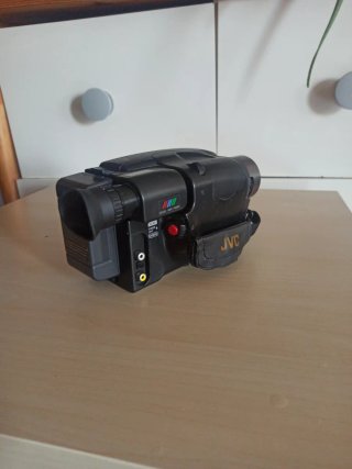 Videocámara JVC Compact VHS Color