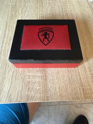 Conjunto de 2 relojes dorados y rosas