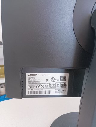 Monitor LCD Samsung SyncMaster 743B 17 pollici