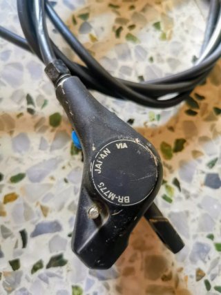 Frenos Shimano Deore XT BR-M775