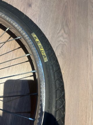 Rueda BMX 20 Kenda