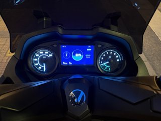 Nerva EXE Maxi-Scooter Eléctrica 125cc equivalente