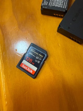 Canon EOS M50 + Objetivo Pancake 22mm