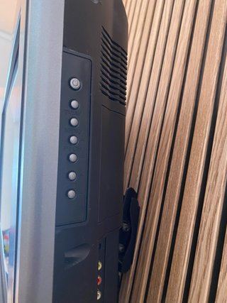 Televisor JVC Negro y Plateado