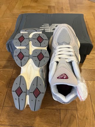 New Balance 9060 Beige/Grigio