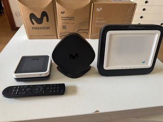 Pack Movistar: Decodificador, Router y Amplificado