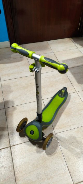 Patinete Globber Elite 3 Ruedas Luces