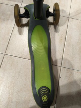 Patinete Globber Elite 3 Ruedas Luces