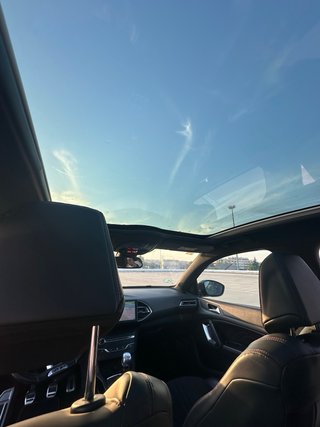 Peugeot 308 2015