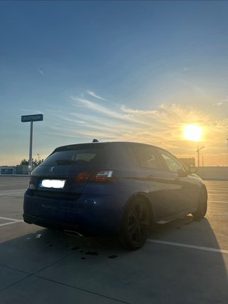 Peugeot 308 2015