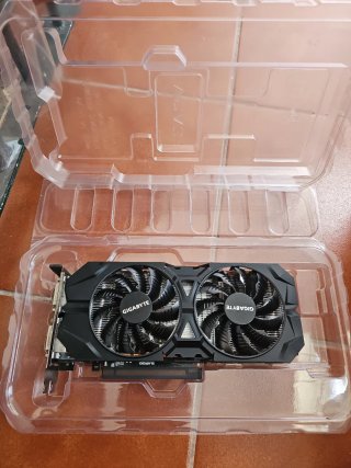 Tarjeta Gráfica Gigabyte 960 Windforce 4GB