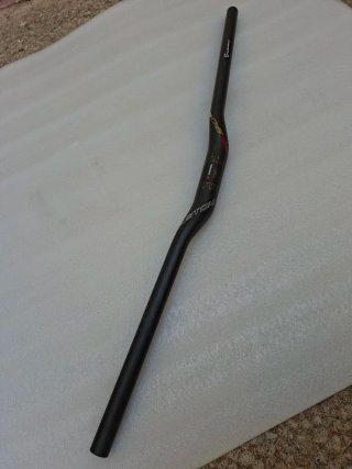Manillar Easton EC90 Low Rise MTB 740mm