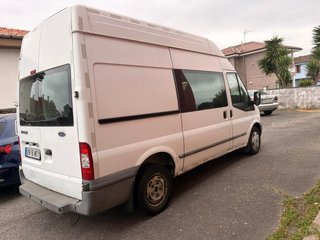 Ford Transit 2011