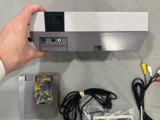 Nintendo NES (versão Espanhola)