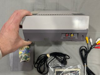 Nintendo NES (versão Espanhola)