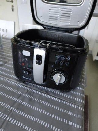 Freidora Comelec 2.5L