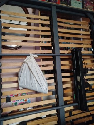 Somier 150cm con motor y colchón