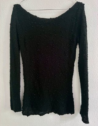 Jersey negro escotado manga larga