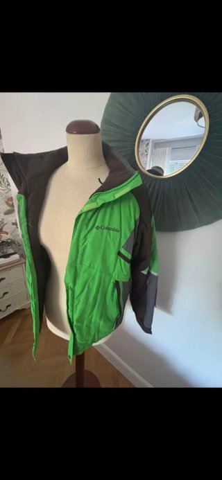 Chaqueta Columbia Verde y Gris
