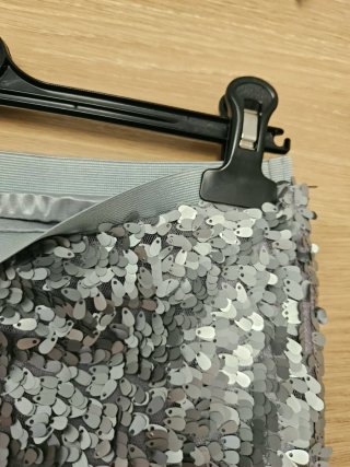 Falda Zara lentejuelas gris/plata