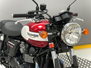 TRIUMPH BONNEVILLE T 100 NEW CHURCH