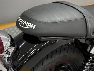 TRIUMPH BONNEVILLE T 100 NEW CHURCH