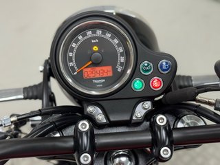 TRIUMPH BONNEVILLE T 100 NEW CHURCH