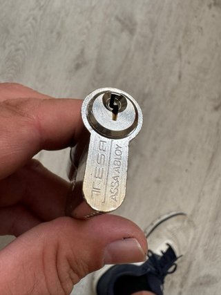 Bombillo Seguridad Tessa 60mm Leva Corta