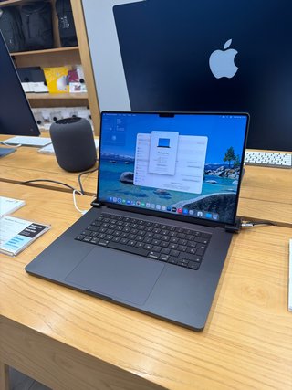 MACBOOK PRO 16" M3 18GB 512GB - GARANTÍA 12 MESES