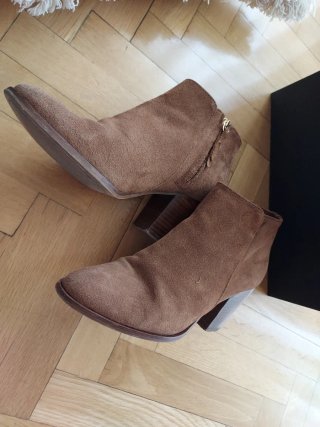 Botín serraje Massimo Dutti Talla 36