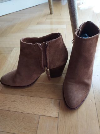 Botín serraje Massimo Dutti Talla 36