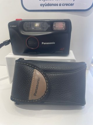 Cámara Panasonic C-425AF Autofocus