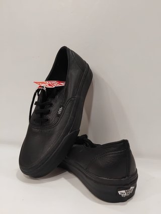 Zapatillas Vans Authentic Piel Negra talla 35