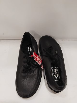 Zapatillas Vans Authentic Piel Negra talla 35