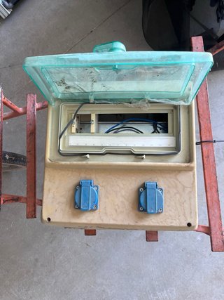 Cuadro Eléctrico Exterior obra con 2 enchufes