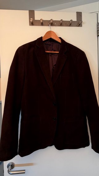 Americana marrón en buen estado