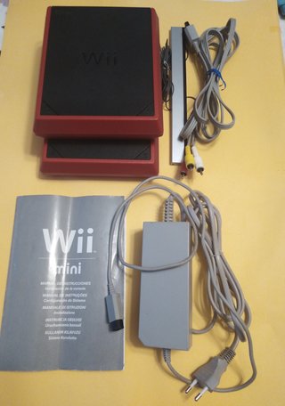 2 Nintendo Wii Mini Roja y Negra