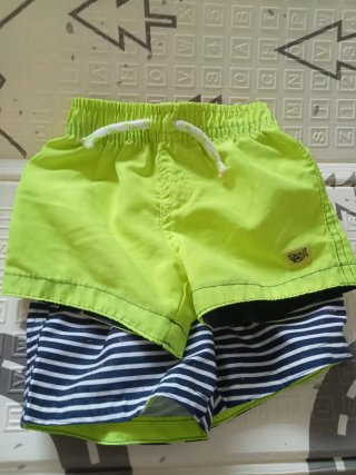 2 bañadores niño 3-6 meses